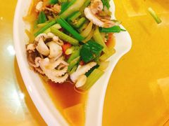 -覃记海鲜美食餐厅