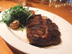 果木炙烤安格斯180天谷饲肉眼-牛排家(北京王府井澳门中心店)