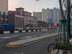 -上海交通大学医学院附属新华医院-停车场