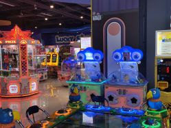 -Lucky Star幸运星&一同潮玩(友阿国际广场店)