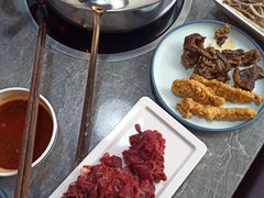 -罗二娘·鲜切牛自助火锅(罗湖东门步行街店)