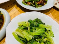 -荷花亭·湖北融合菜(十堰武商MALL店)