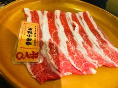 -牛YO寿喜烧·铁板烧和牛火锅自助(市府恒隆店)