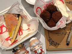 -HOT CRUSH趁热集合·现烤面包(上海环球港店)
