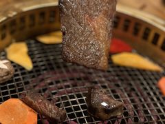 -炼火烤肉店