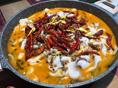 麻辣老坛酸菜鱼-山城外·非遗酸菜鱼(蜀都万达店)