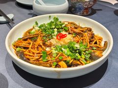 -皇饭儿·乾隆御题·百县千碗(高银街总店)