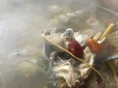 -威邵鸡煲(西华路总店)