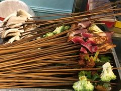 -钢管厂五区小郡肝串串香(奥克斯广场锦城万达店)