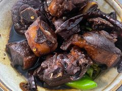 砂钵黑鸭-神仙钵湘香土菜馆(光华路店)