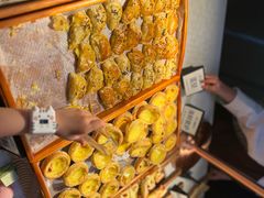 -涨巢·潮玩水疗局