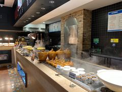 自助取餐区-亚马逊环球美食百汇(新城吾悦广场店)
