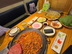 -红辣椒八爪鱼特色韩国料理专门店(远景路旗舰店)