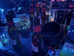 -赤红音乐现场(浦东金桥路店)