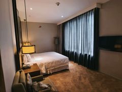 -上海衡山路十二号华邑酒店