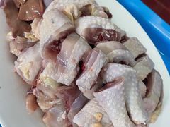 -广味炭炉鸡煲(宝业路分店)