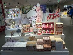 -泡泡玛特POPMART(崇文门国瑞城店)