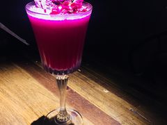 从虚无中来向繁华中去-蜉蝣酒吧(仓山万达店)