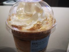 -瑞幸咖啡(新世界中心店)