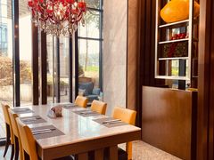 -上海虹桥西郊假日酒店