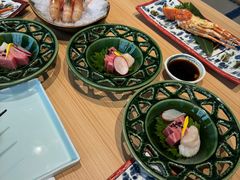 -花和海鲜自助(梅江店)