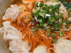 馄饨竹升面-全渔村小海鲜