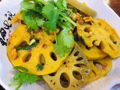 -黑白电视长沙小吃(美林M·LIVE天地东座店)