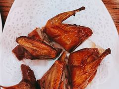 红烧乳鸽-东鸽皇(奥园·中环广场店)