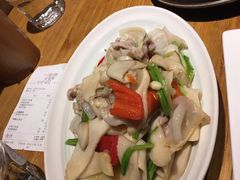 -十三式重庆江湖菜(金茂览秀城店)