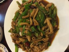 -余杨鸭鸭餐厅
