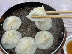 -珊珊小笼馆(仙霞路店)