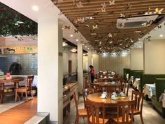 -丹江口渔村·湘味厨房(桃园店)