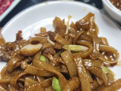 -牛一煲美食(江高店)