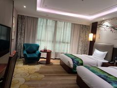 -亚欧大酒店(西关中山桥店)