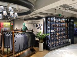 -BRANS PORO布朗斯伯勒西装高级定制·瑞璞西装(金陵店)