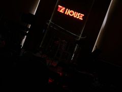 -TZ House音乐现场(来福士中心店)