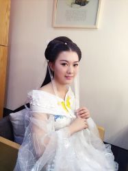 -盘子女人坊古装写真摄影(厦门总店)