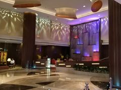 -广州中心皇冠假日酒店·百粤楼