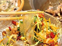 -锅当当铁锅炖烀饼王(长泰广场店)