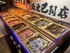-牛里牛气· 榴莲海鲜鲜牛肉自助火锅·烤肉(横岗店)