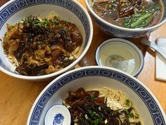 -沪西老弄堂面馆(定西路店)