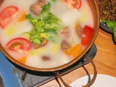 -觅山云南菜(泊富ICITY店)