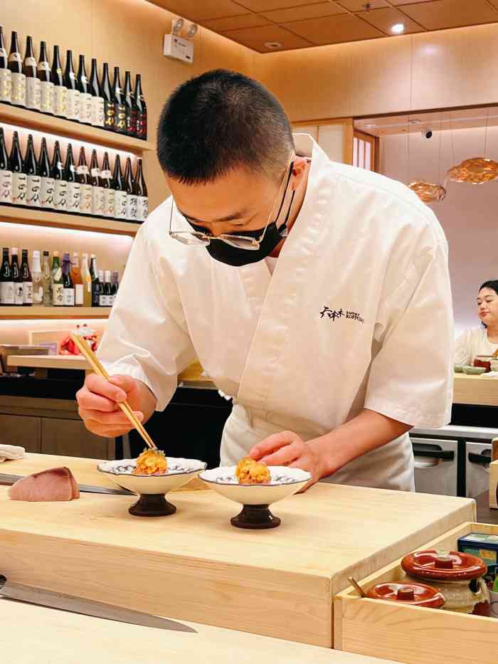 六本木寿司(汉京中心)-"第一次和闺蜜一起来吃 不错[调皮]满满.