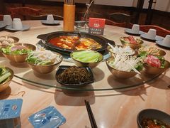 -九牧鱻·渝老鬼重庆火锅(人民路店)