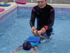 -小蓝鲸游泳培训基地(积水潭店)