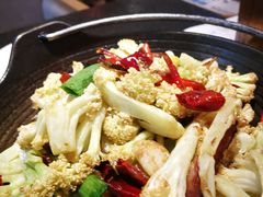 -万重锦·人文川菜馆(骡马市店)