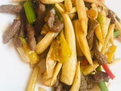 藕尖炒牛柳丝-宜宾海鲜酒家·三十年老字号