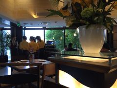 -必胜客(上海新南方商城PH店)