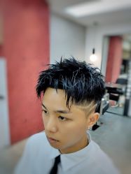 -诗悦发型烫染SALON