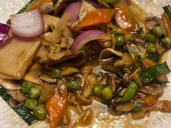 -雀舞云南菜(天津天河城购物中心店)